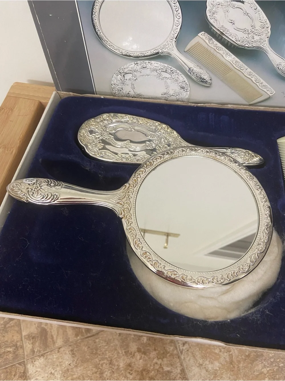Vintage Regal Silver Landes 3 Pc Silverplate Vanity Dresser Set Mirror Brush Com